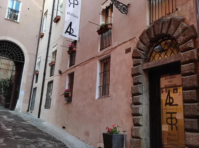 Relais Palazzo Taverna Roma